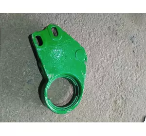 Корпус підшипника балансира жатки JD Корпус підшипника балансира жатки JD