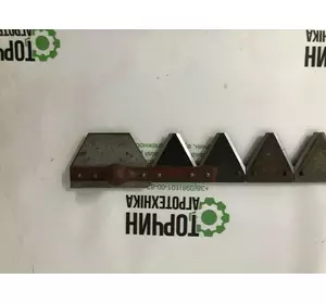 Ніж жатки коса VOLVO 800 2.3м Ніж жатки коса VOLVO 800 2.3м