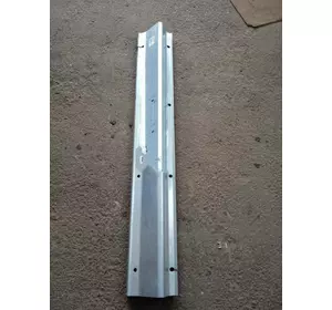 Бляха бітера Claas Dominator 608548 Бляха бітера Claas Dominator 608548