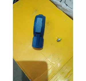 Корпус підшипника шарпака коси MF/Sampo 0550010 Корпус підшипника шарпака коси MF/Sampo 0550010