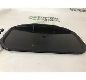 Пластиковий лючок комбайна CLAAS Пластиковий лючок комбайна CLAAS