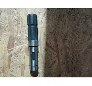 Вал першого редуктора короткий (на кардан) Анна, 564432016 Вал першого редуктора короткий (на кардан) Анна, 564432016