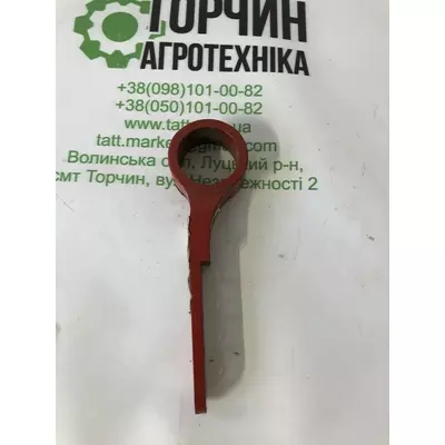 Головка коси жатки 785584M1 Massey Ferguson