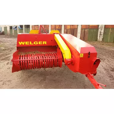 Прес-підбирач WELGER AP 45. 1.5M