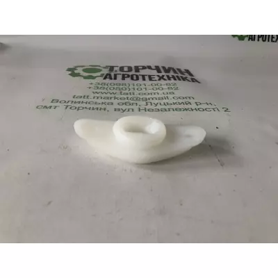 Направляюча пальця жатки (глазок) Z30752. John Deere