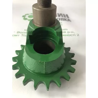Зірочка приводу жатки Z23, D35. John Deere