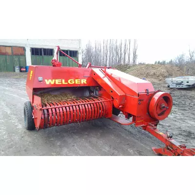 Прес-підбирач WELGER AP 61. 1.6M