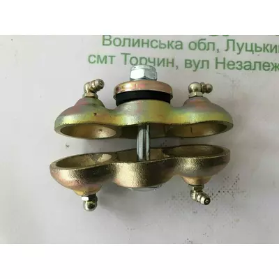 Корпус шкворня (щоки) коси Claas